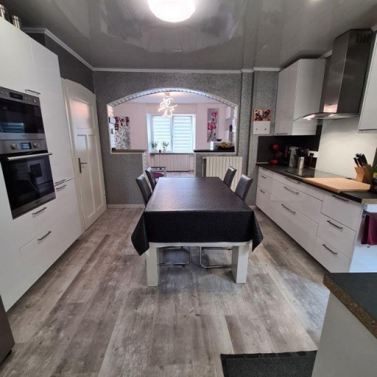  AGENCE IMMOBILIERE MB : Maison / Villa | SPICHEREN (57350) | 219 m2 | 189 000 € 