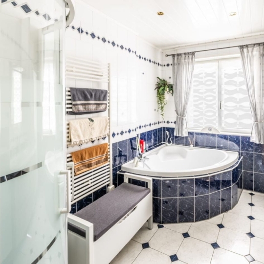  AGENCE IMMOBILIERE MB : Maison / Villa | REMELFING (57200) | 120 m2 | 329 000 € 