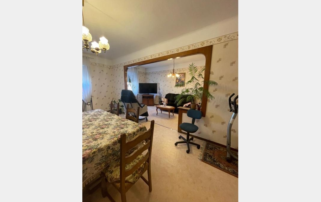 AGENCE IMMOBILIERE MB : Maison / Villa | STIRING-WENDEL (57350) | 165 m2 | 152 000 € 