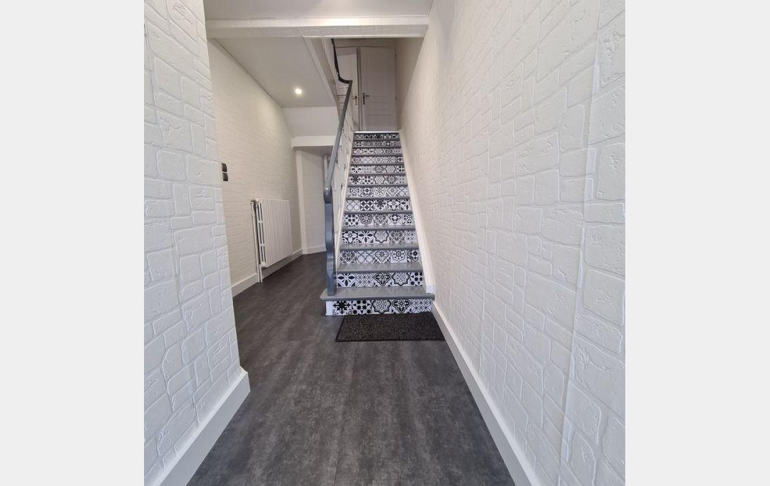AGENCE IMMOBILIERE MB : Maison / Villa | SPICHEREN (57350) | 219 m2 | 189 000 € 
