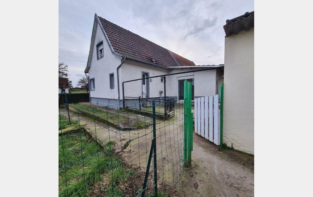 AGENCE IMMOBILIERE MB : House | COCHEREN (57800) | 90 m2 | 106 000 € 
