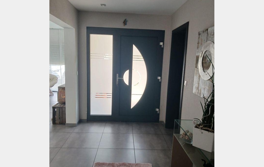 AGENCE IMMOBILIERE MB : House | COCHEREN (57800) | 186 m2 | 310 000 € 
