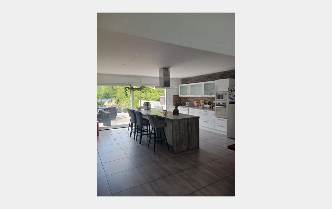 AGENCE IMMOBILIERE MB : House | COCHEREN (57800) | 186 m2 | 310 000 € 