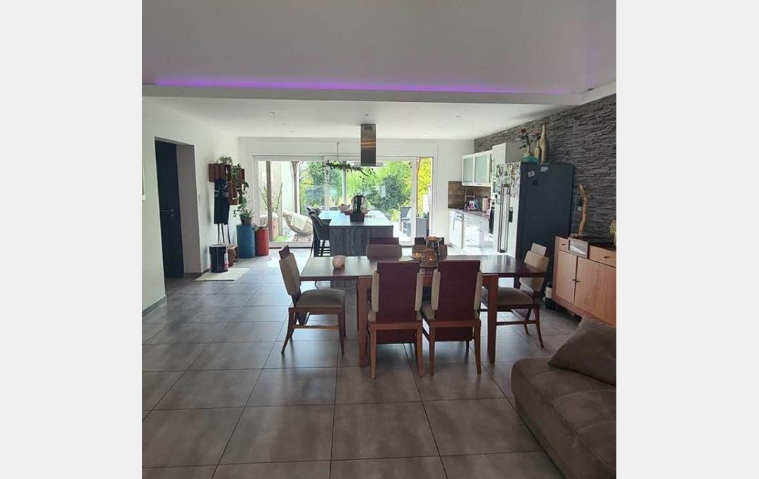 AGENCE IMMOBILIERE MB : House | COCHEREN (57800) | 186 m2 | 310 000 € 