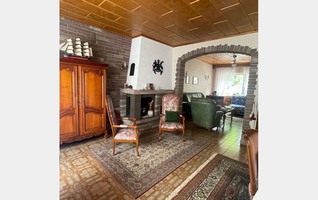 AGENCE IMMOBILIERE MB : House | PETITE-ROSSELLE (57540) | 152 m2 | 159 000 € 