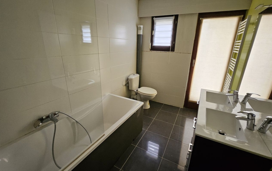 AGENCE IMMOBILIERE MB : Maison / Villa | FORBACH (57600) | 130 m2 | 69 000 € 