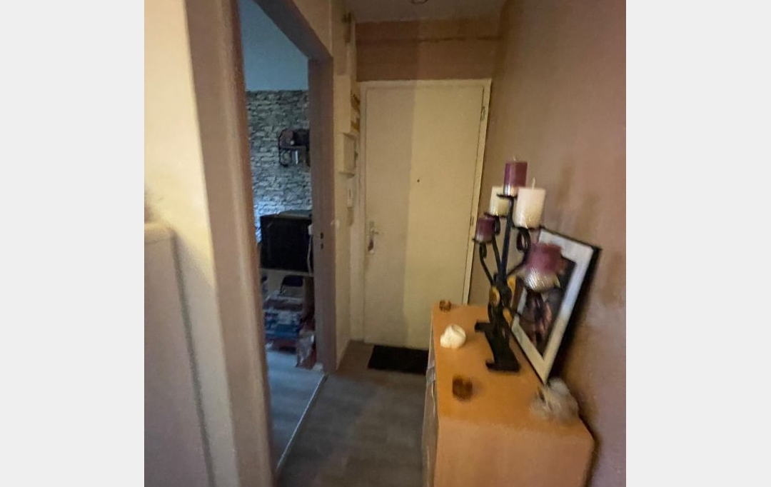 AGENCE IMMOBILIERE MB : Appartement | PETITE-ROSSELLE (57540) | 82 m2 | 59 000 € 