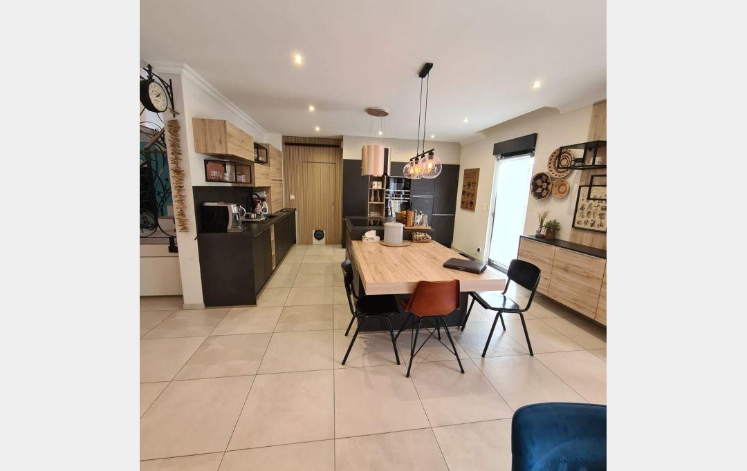 AGENCE IMMOBILIERE MB : House | THEDING (57450) | 185 m2 | 349 000 € 