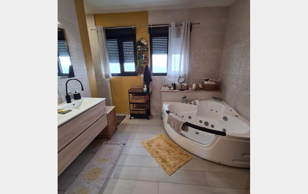 AGENCE IMMOBILIERE MB : House | THEDING (57450) | 185 m2 | 349 000 € 