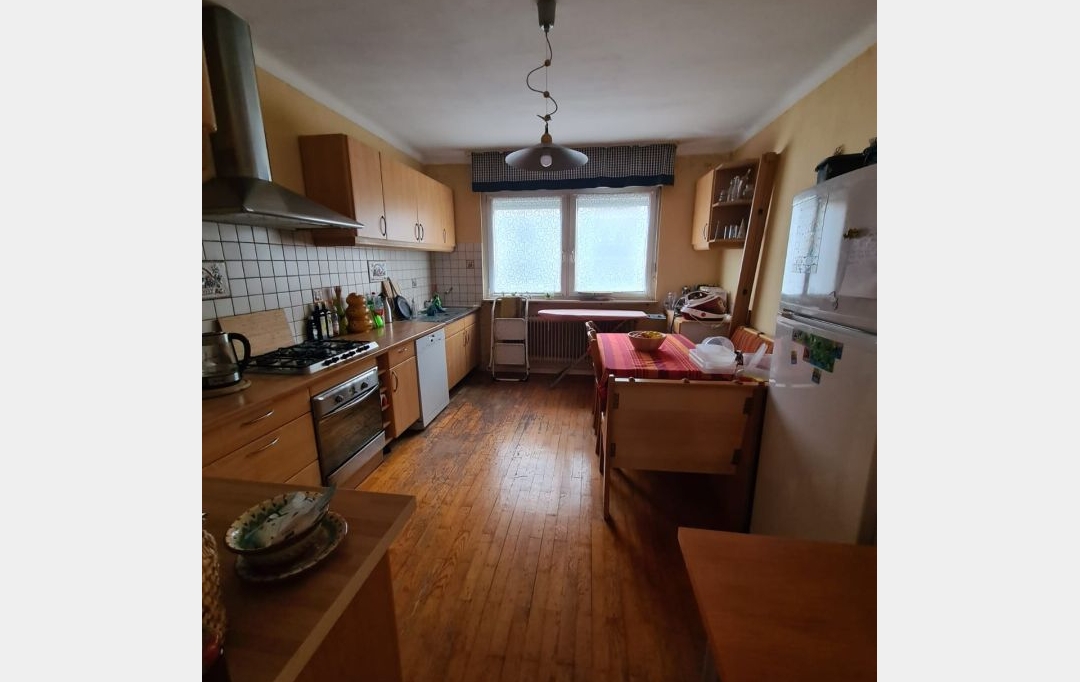 AGENCE IMMOBILIERE MB : Immeuble | BEHREN-LES-FORBACH (57460) | 340 m2 | 218 400 € 