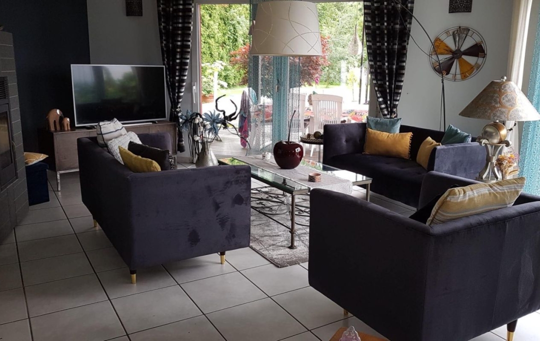 AGENCE IMMOBILIERE MB : Maison / Villa | OETING (57600) | 150 m2 | 470 000 € 