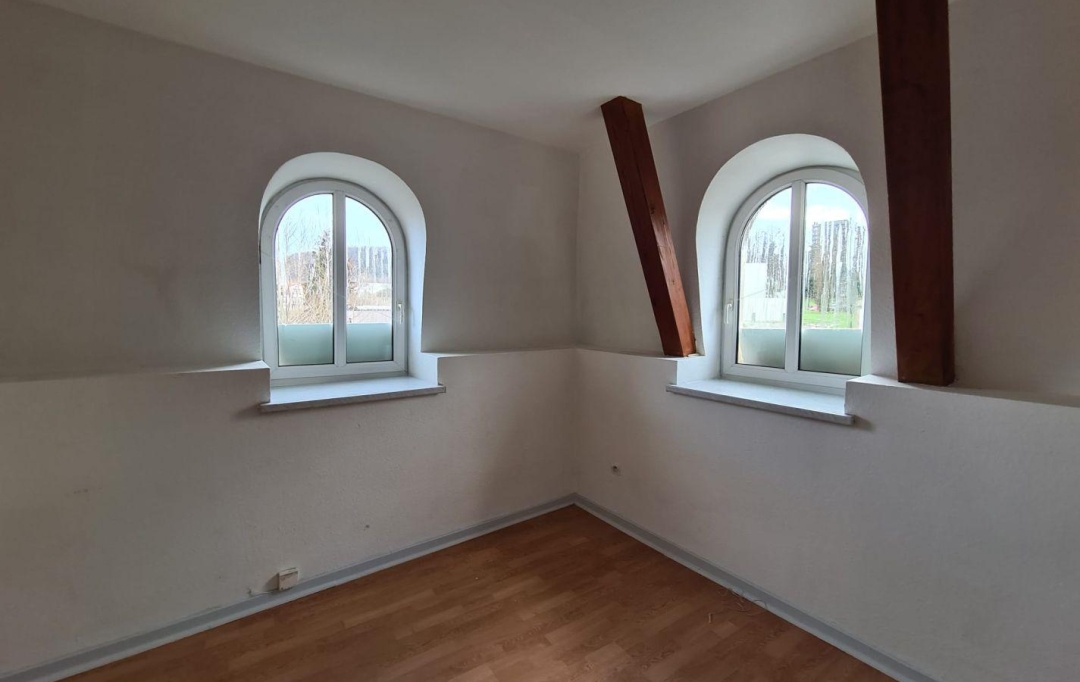 AGENCE IMMOBILIERE MB : Appartement | FORBACH (57600) | 54 m2 | 65 000 € 