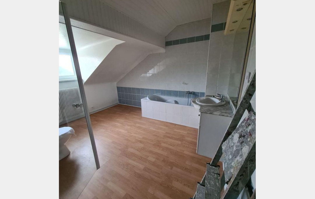 AGENCE IMMOBILIERE MB : Appartement | FORBACH (57600) | 54 m2 | 65 000 € 