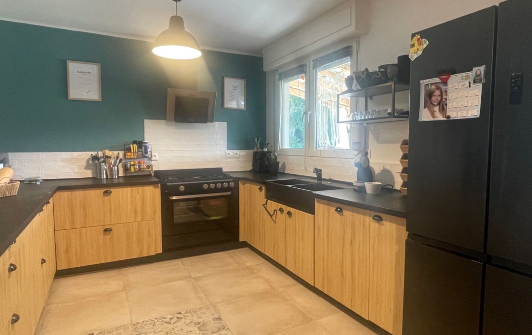 AGENCE IMMOBILIERE MB : Maison / Villa | PETITE-ROSSELLE (57540) | 212 m2 | 359 000 € 