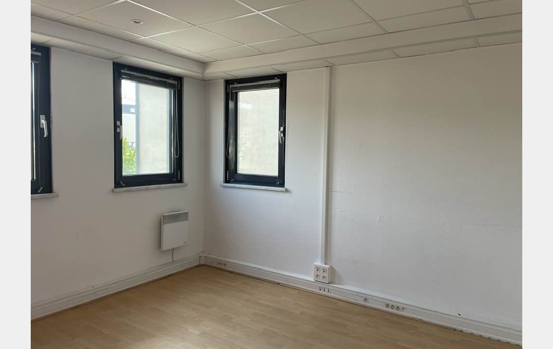 AGENCE IMMOBILIERE MB : Office | FORBACH (57600) | 98 m2 | 169 000 € 