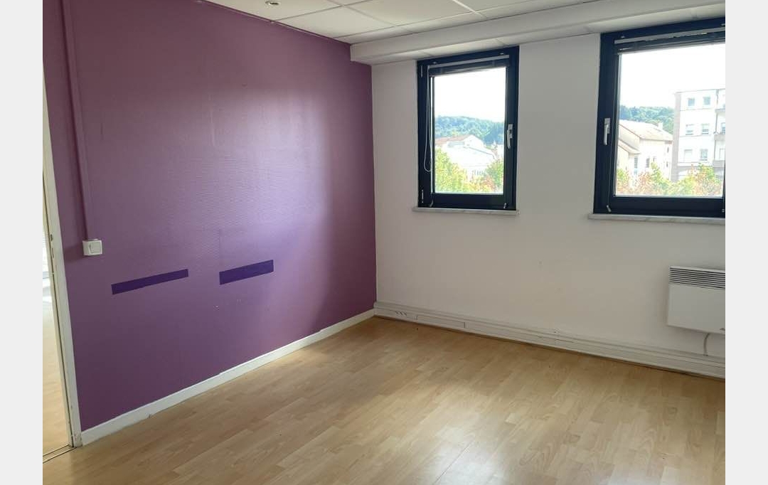 AGENCE IMMOBILIERE MB : Office | FORBACH (57600) | 98 m2 | 169 000 € 