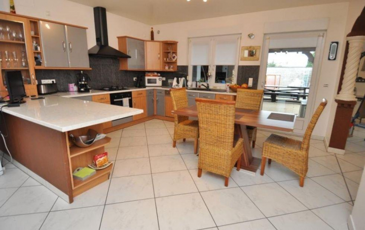 AGENCE IMMOBILIERE MB : Maison / Villa | OETING (57600) | 265 m2 | 410 000 € 