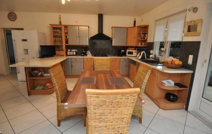 AGENCE IMMOBILIERE MB : Maison / Villa | OETING (57600) | 265 m2 | 410 000 € 
