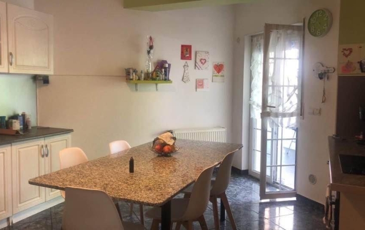 AGENCE IMMOBILIERE MB : Building | STIRING-WENDEL (57350) | 300 m2 | 292 000 € 