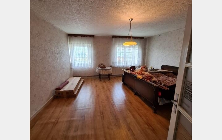 AGENCE IMMOBILIERE MB : House | FOLKLING (57600) | 200 m2 | 117 000 € 